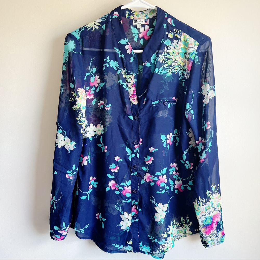 Kut from the Kloth Blue Floral Long Sleeve Button Blouse